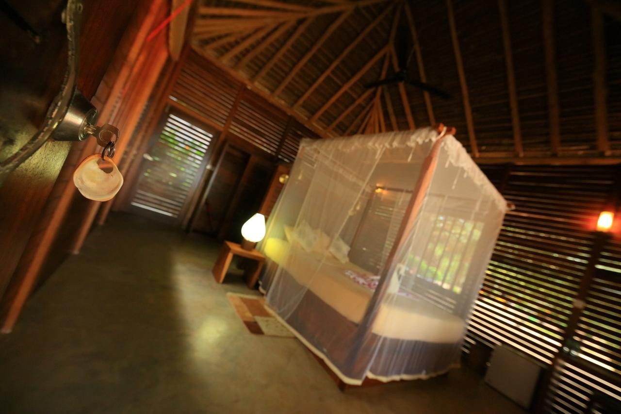 Mangrove Beach Cabana Tangalle Exterior foto